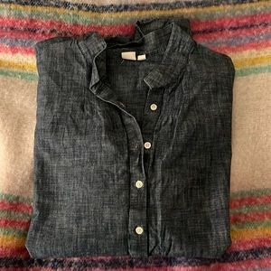 GAP henley Chambray blouse